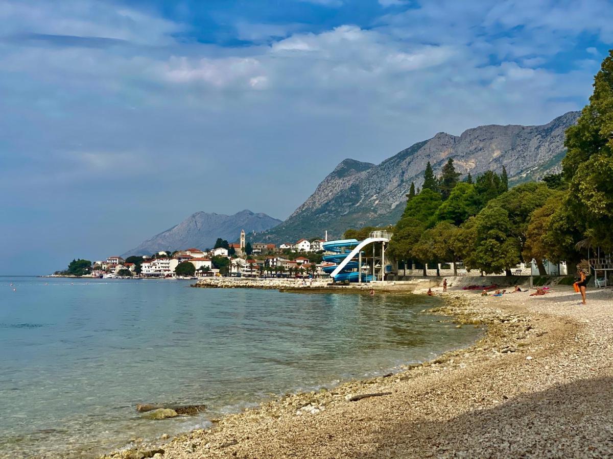 Apartments Grozdana Gradac  Exteriör bild